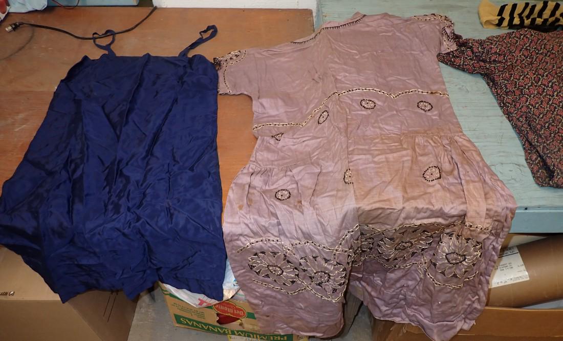 Antique & Vintage Clothing: Getting all pictured on table