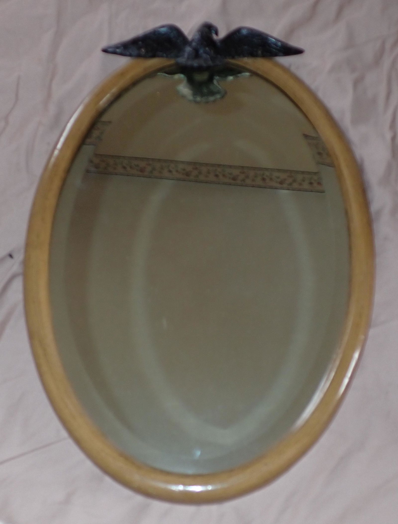 Oval Mirror with Eagle: Apprx 13" x 20"
