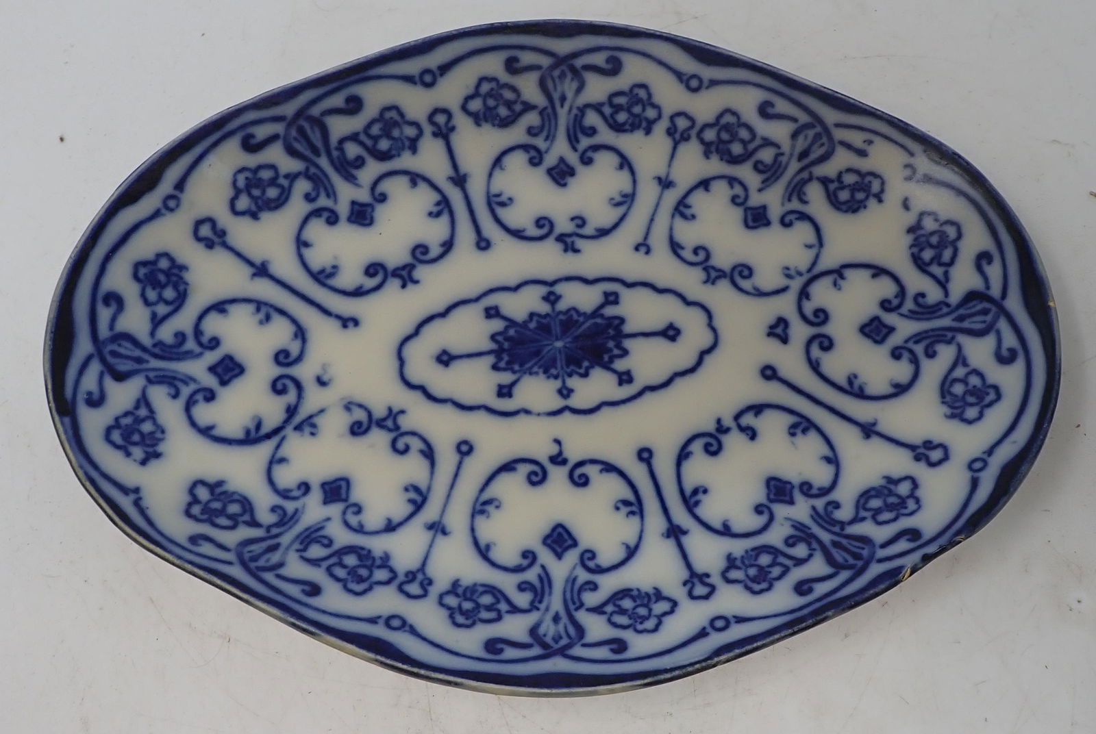 Conway England Flow Blue Platter: Approx 7 3/4" 10 1/2"