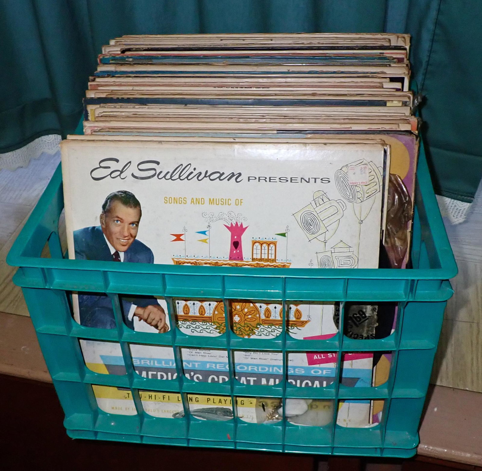 Crate Full of Records: Getting all pictured. We do not guarantee correct records are in correct sleeve.