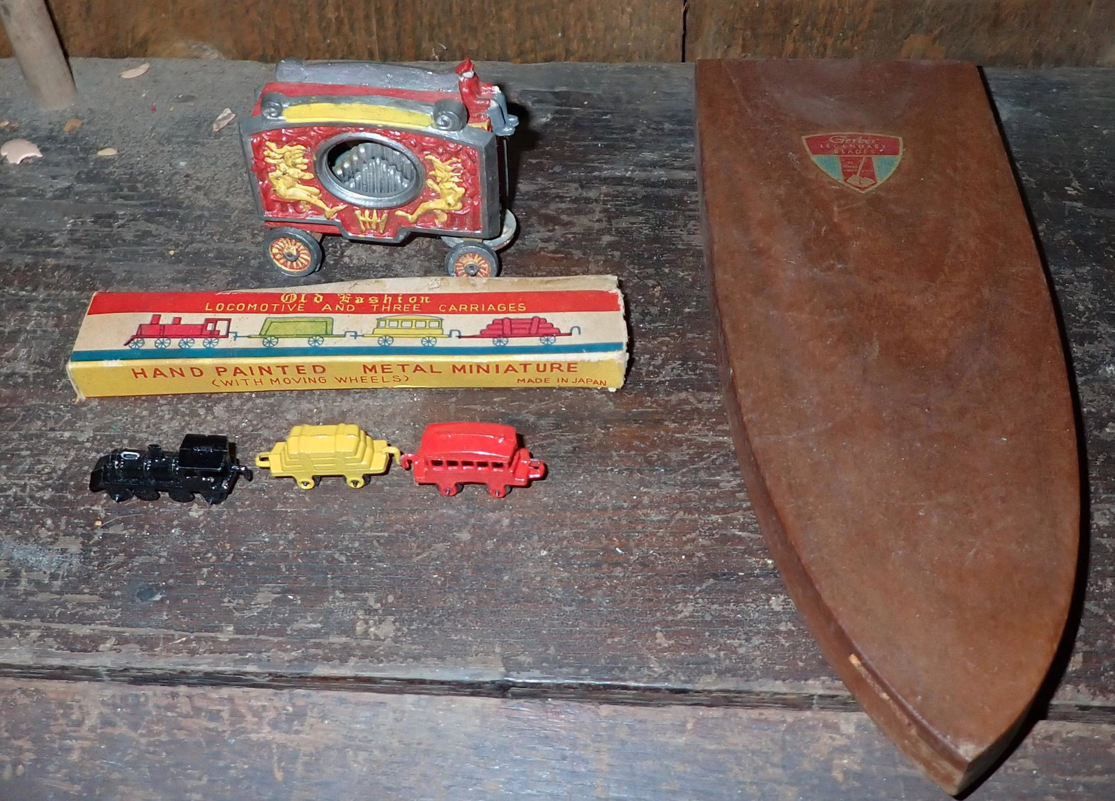 Gerber Blades Adv Stagecoach Mini Train: Getting all pictured