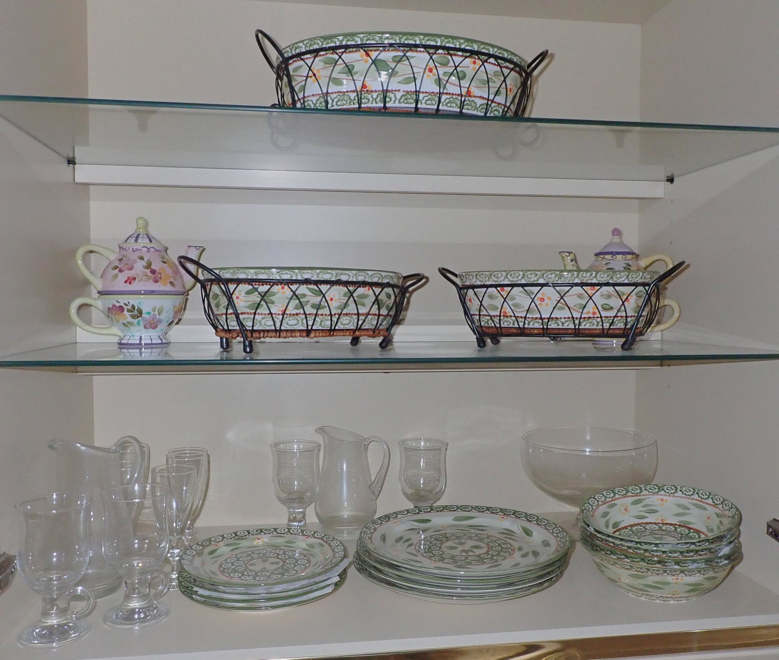 Temp-Tations Jim Shore Snow Globe: Lot includes all pictured in cabinet. Items must be removed before noon.