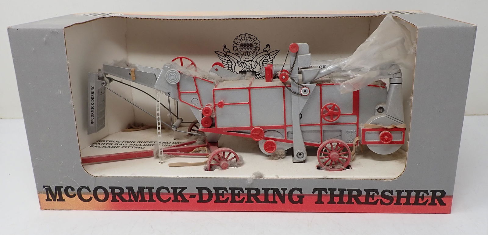 Spec Cast McCormick Deering Thresher (1 of 3)