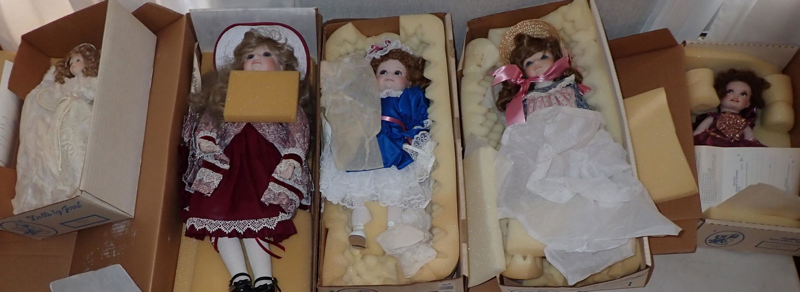 5 Porcelain Dolls by Jerri (1 of 4)