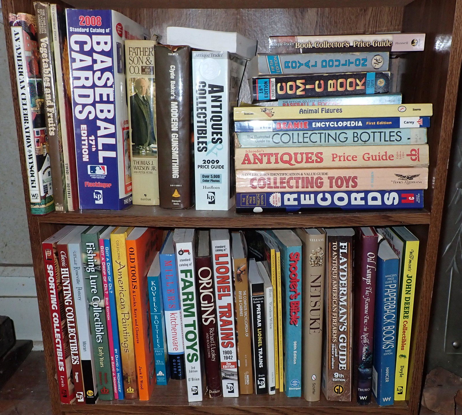 Antique and Collectible Reference Books (1 of 5)