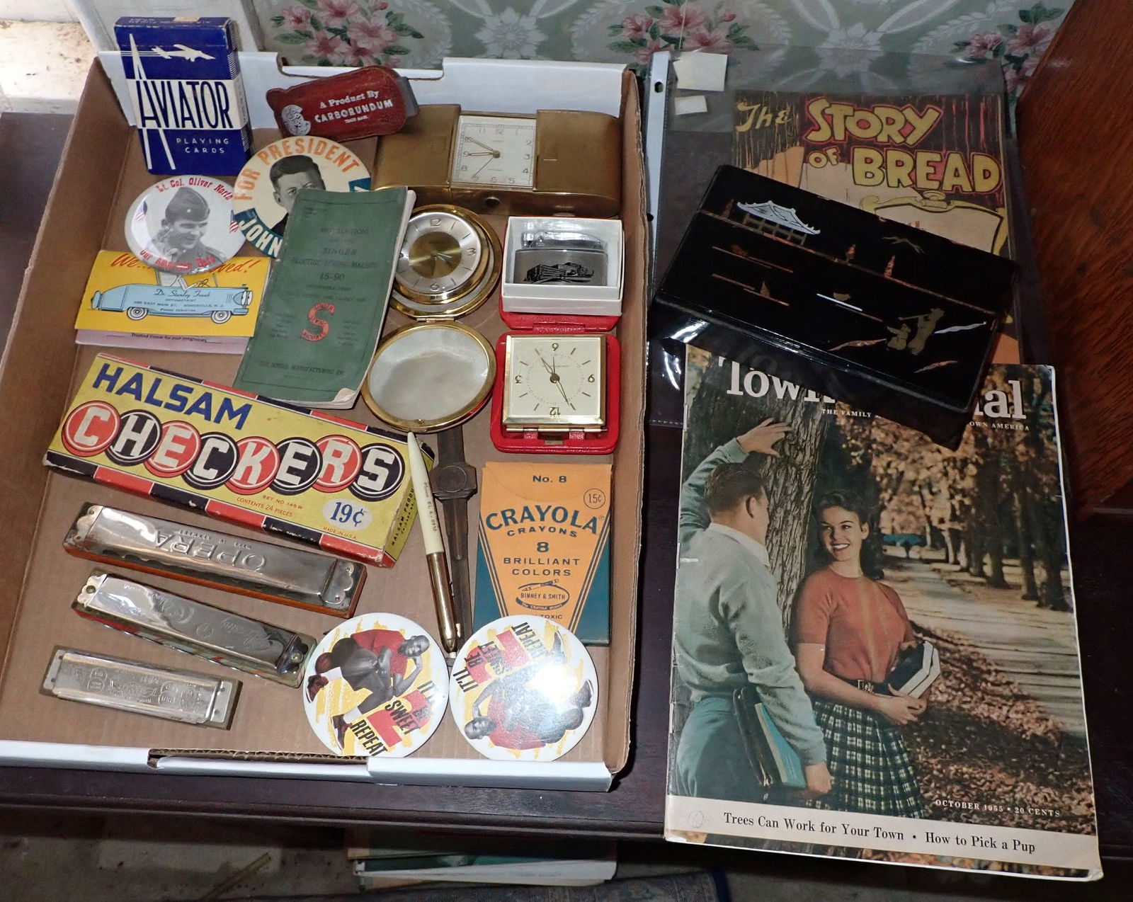 Asian Pencil Box Harmonicas Crayons Box Lot (1 of 5)