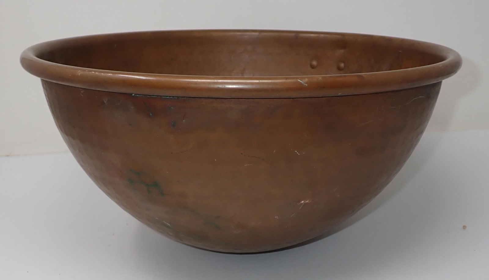 Cordon Bleu Hammered Copper Pot / Bowl (1 of 6)