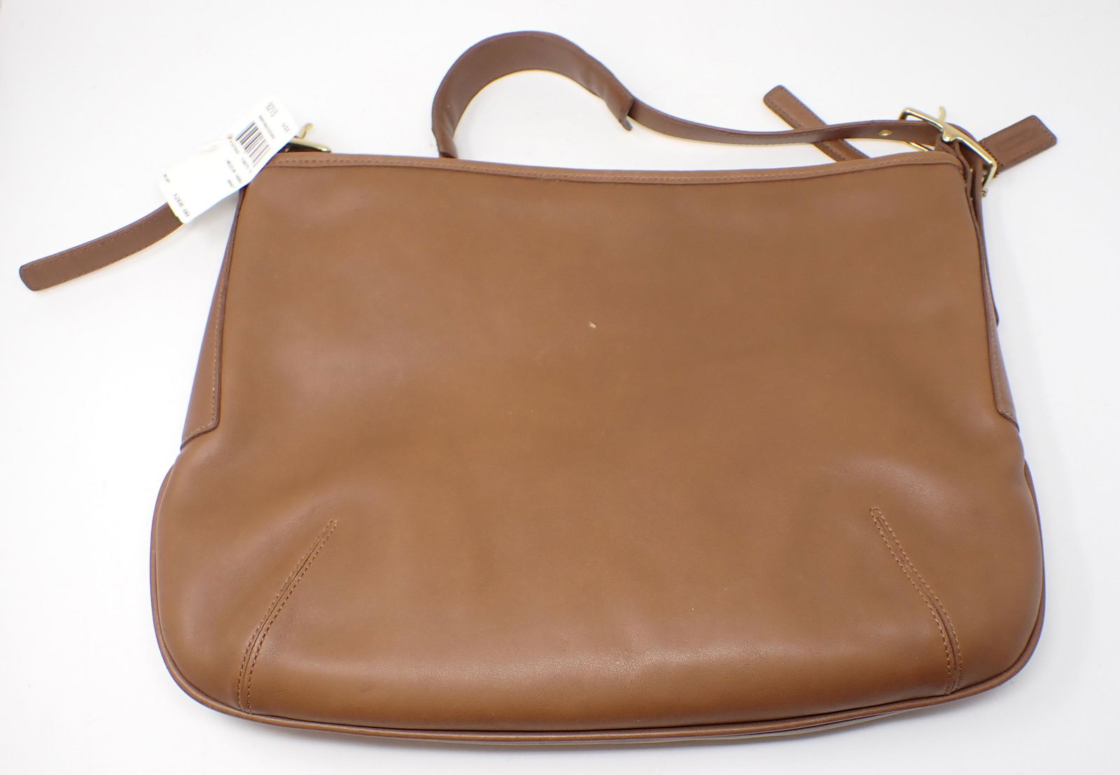 Coach Medium Hobo Purse: Approx 16" x 12" Part of a collection from an estate. Authenticity is not guaranteed.