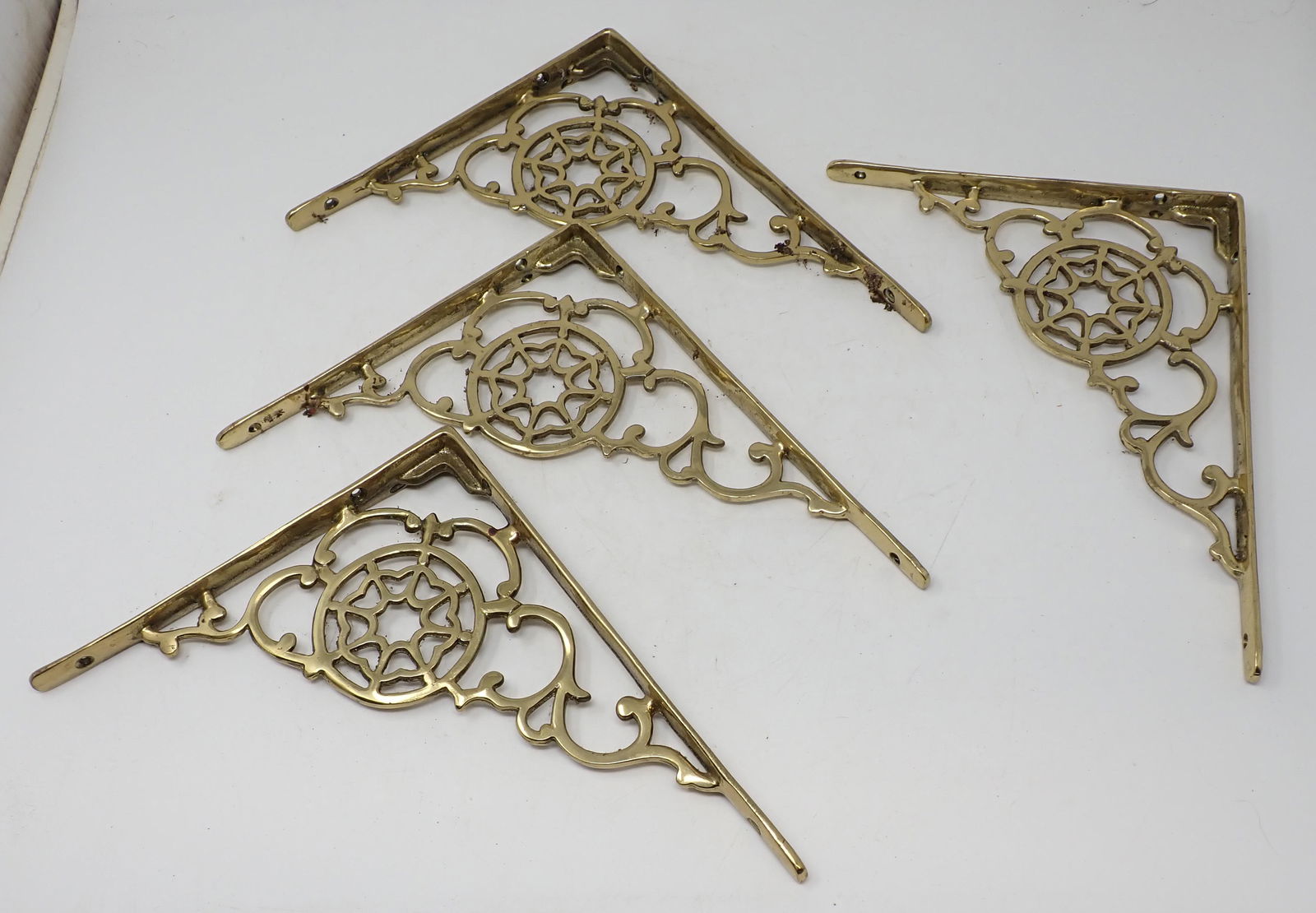 4 Ornate Brass Shelf Brackets (1 of 1)
