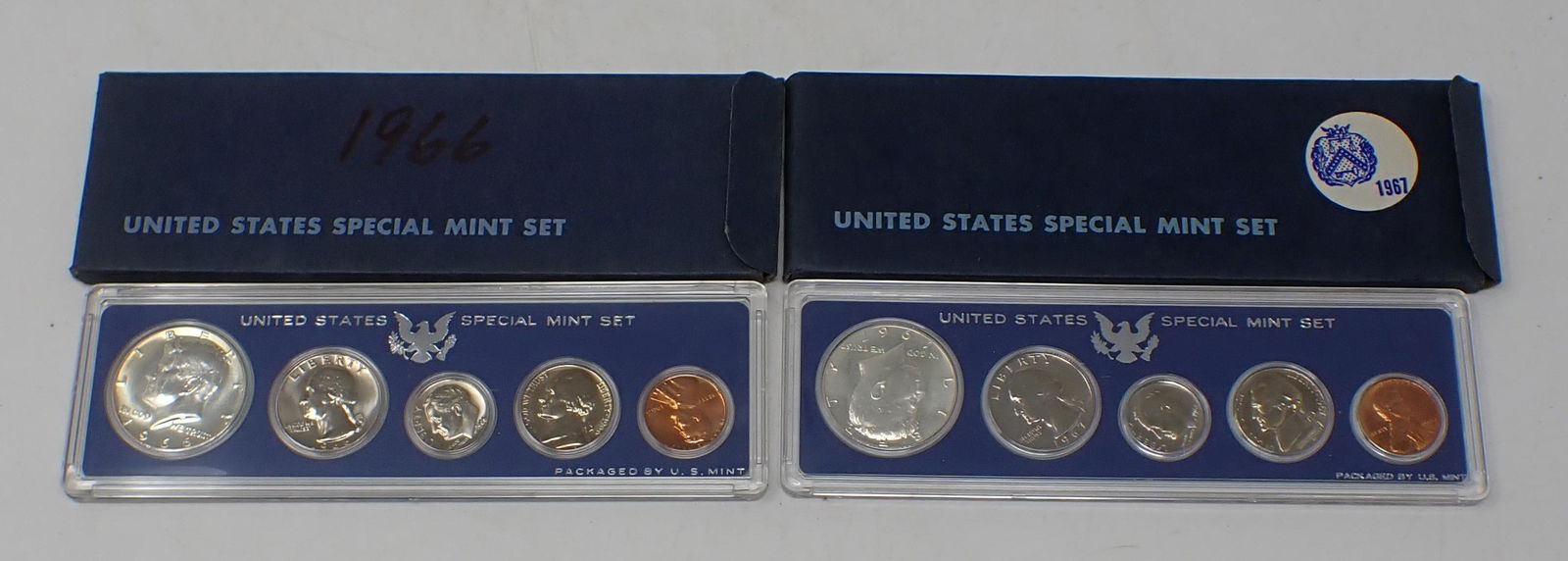 1966 1967 United States Special Mint Sets (1 of 5)