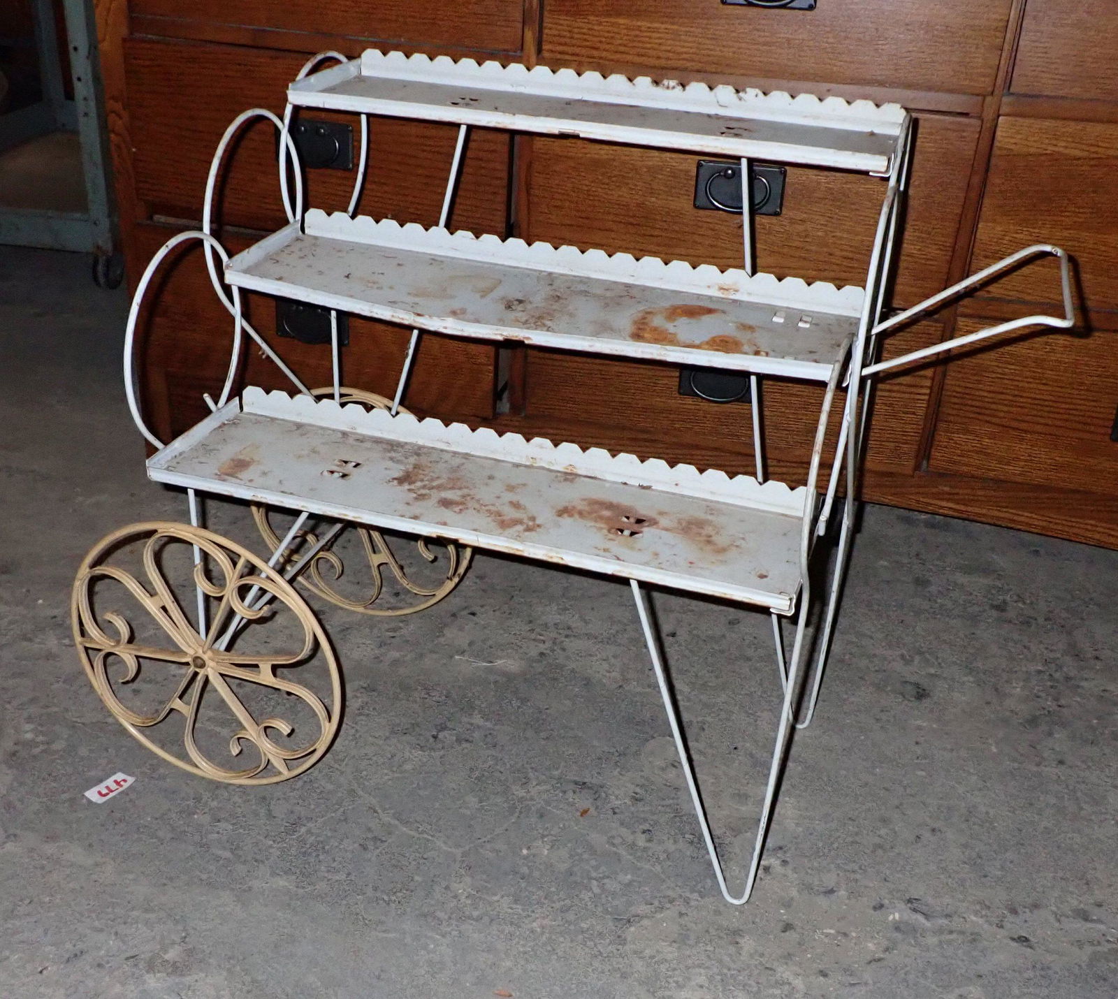 Vintage Plant Stand (1 of 2)