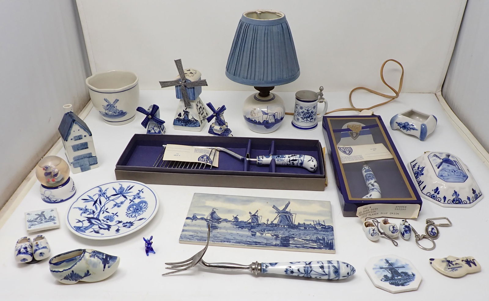 Lot of Delfts , Echt Kobalt  and Misc (1 of 6)