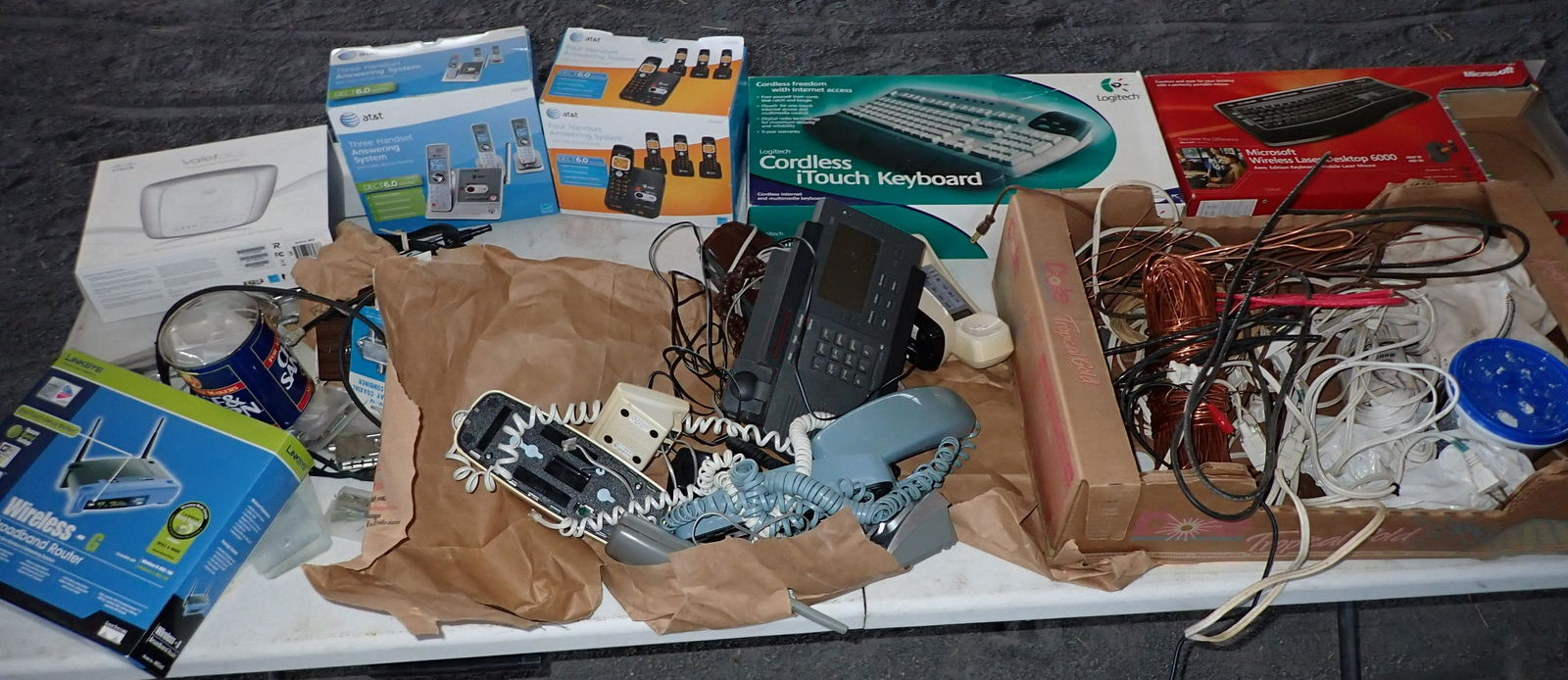 Keyboards Cordless Phones Misc Electronics (1 of 6)