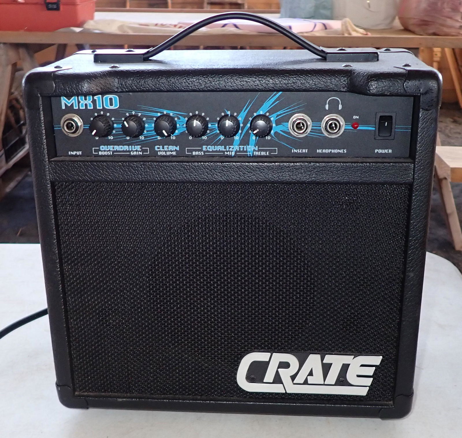 Crate MX10 Electric Guitar Amplifier (1 of 3)
