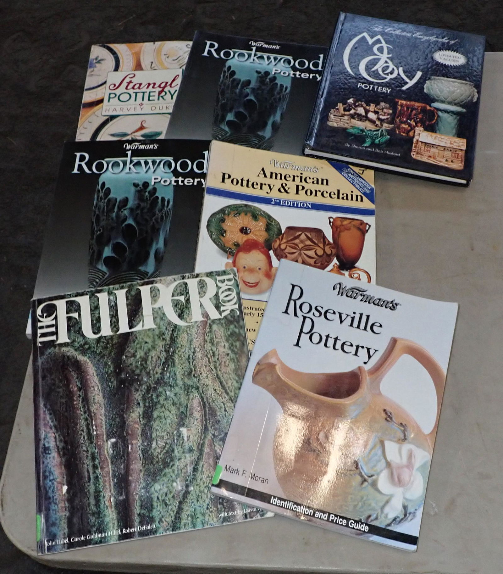Stangl Rookwood Roseville McCoy Pottery Books (1 of 3)