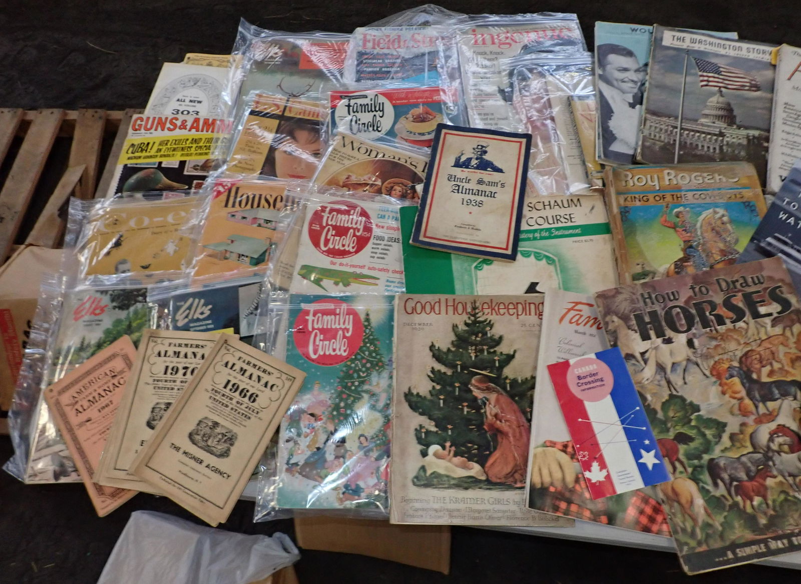 Vintage Magazines / Ephemera (1 of 7)