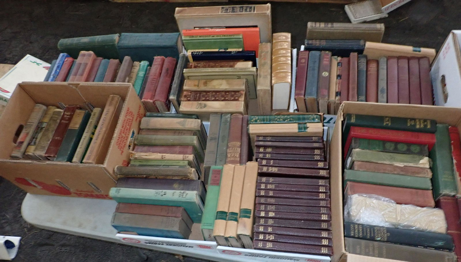 Table Contents of Books (1 of 16)