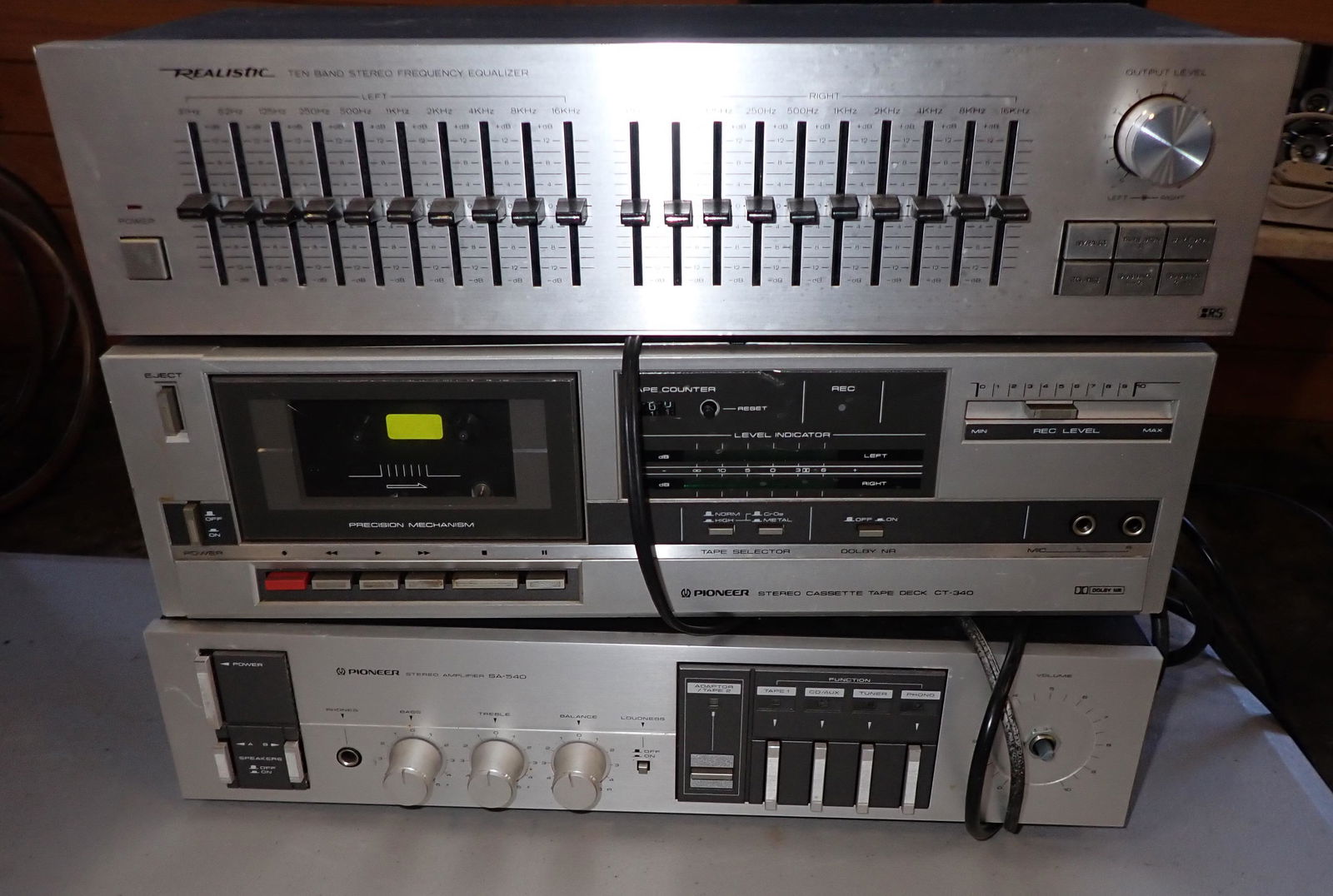 Realistic Equalizer Pioneer Tape Deck & Amplifier (1 of 5)