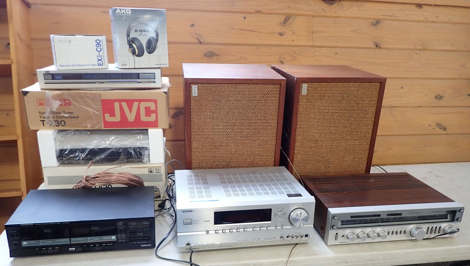 XAM Speakers Onkyo Tuner Amplifiers Fisher & Misc (1 of 10)