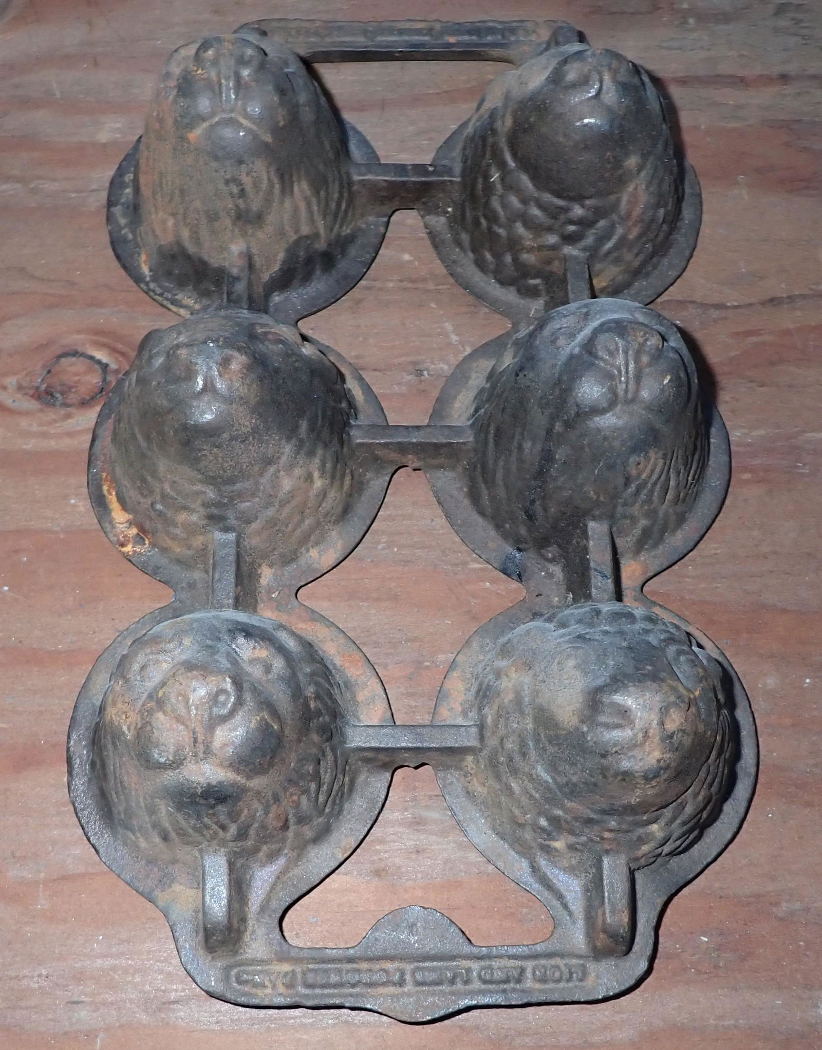 Cast Iron Sheep & Lion Mold (1 of 3)