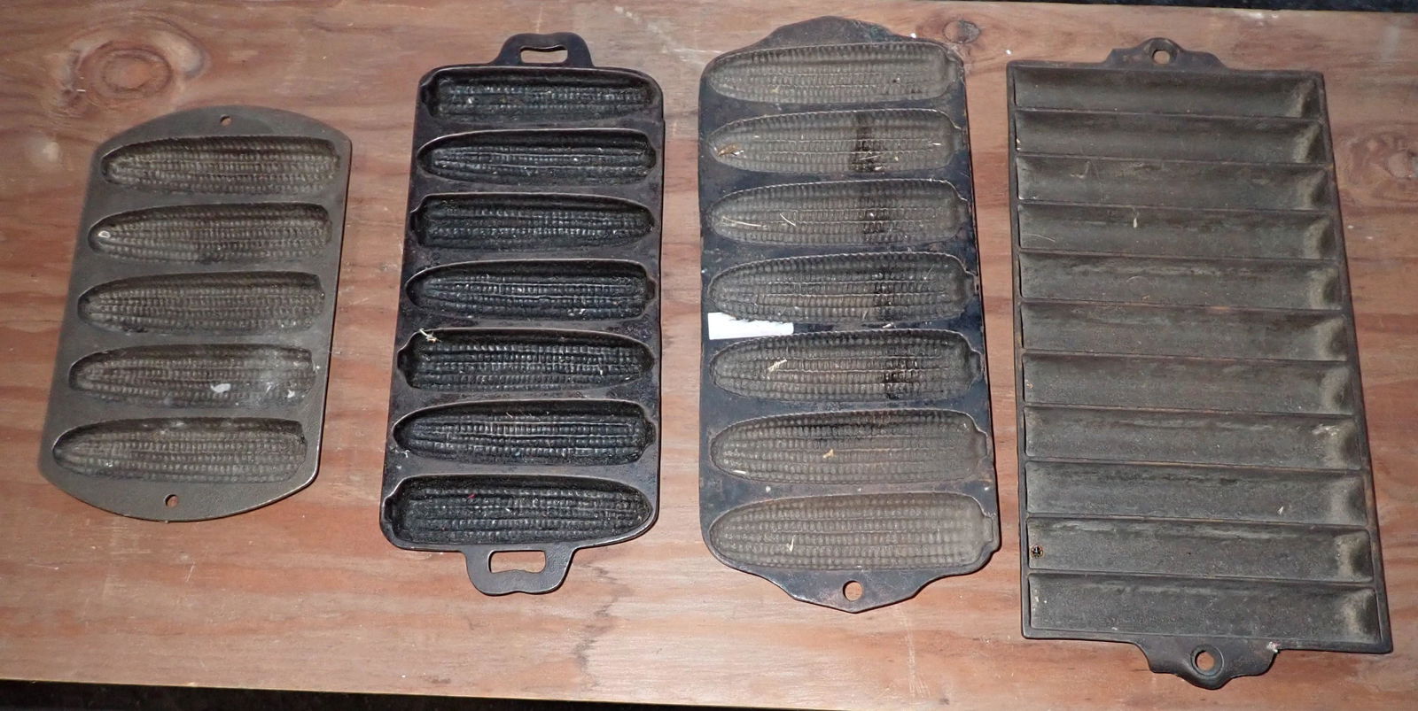 Corn Molds incl Griswold No 273 (1 of 3)