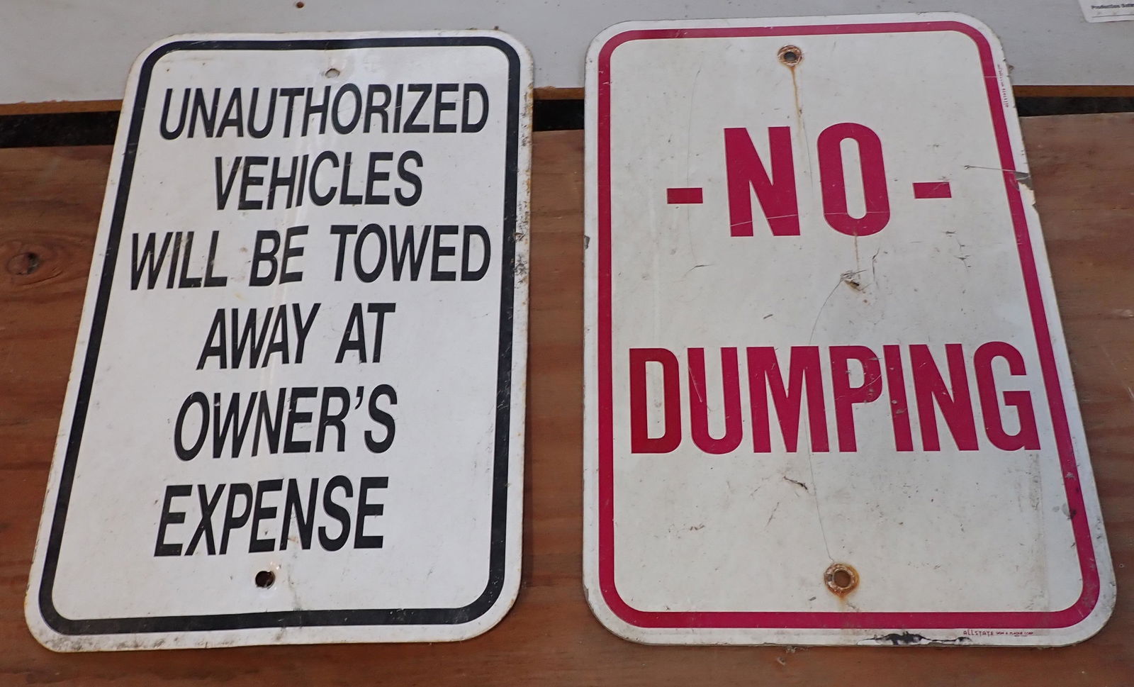 No Dumping & Unauthorized Vehicles Signs (1 of 1)