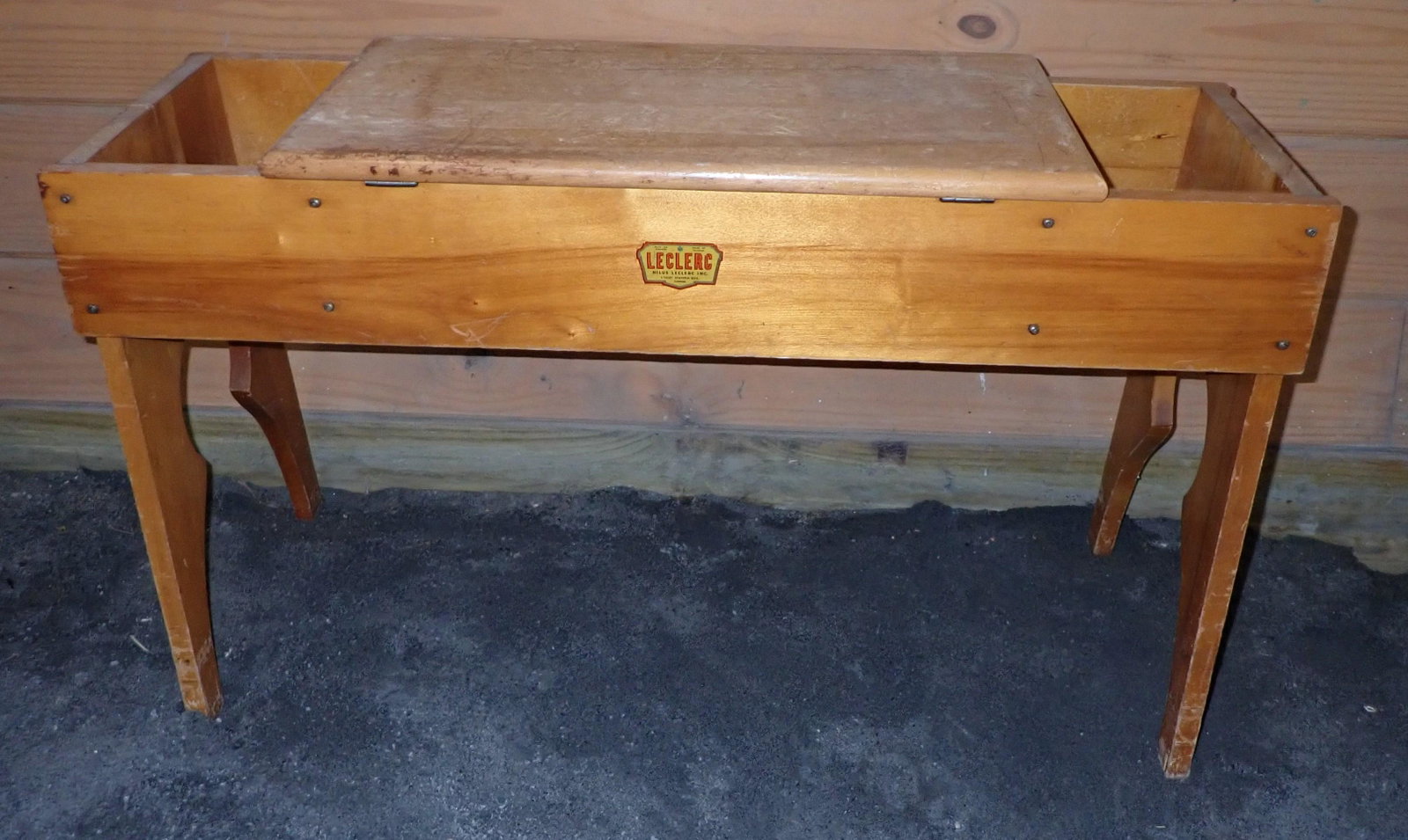 Vintage Leclerc Loom Bench: Approx 121/2" x 38" x 22" tall.