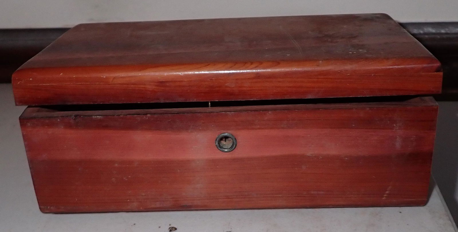 Lane Flemington Department Store Cedar Chest: Miniature Cedar chest is approx 5" x 9" x 3 3/4" tall.