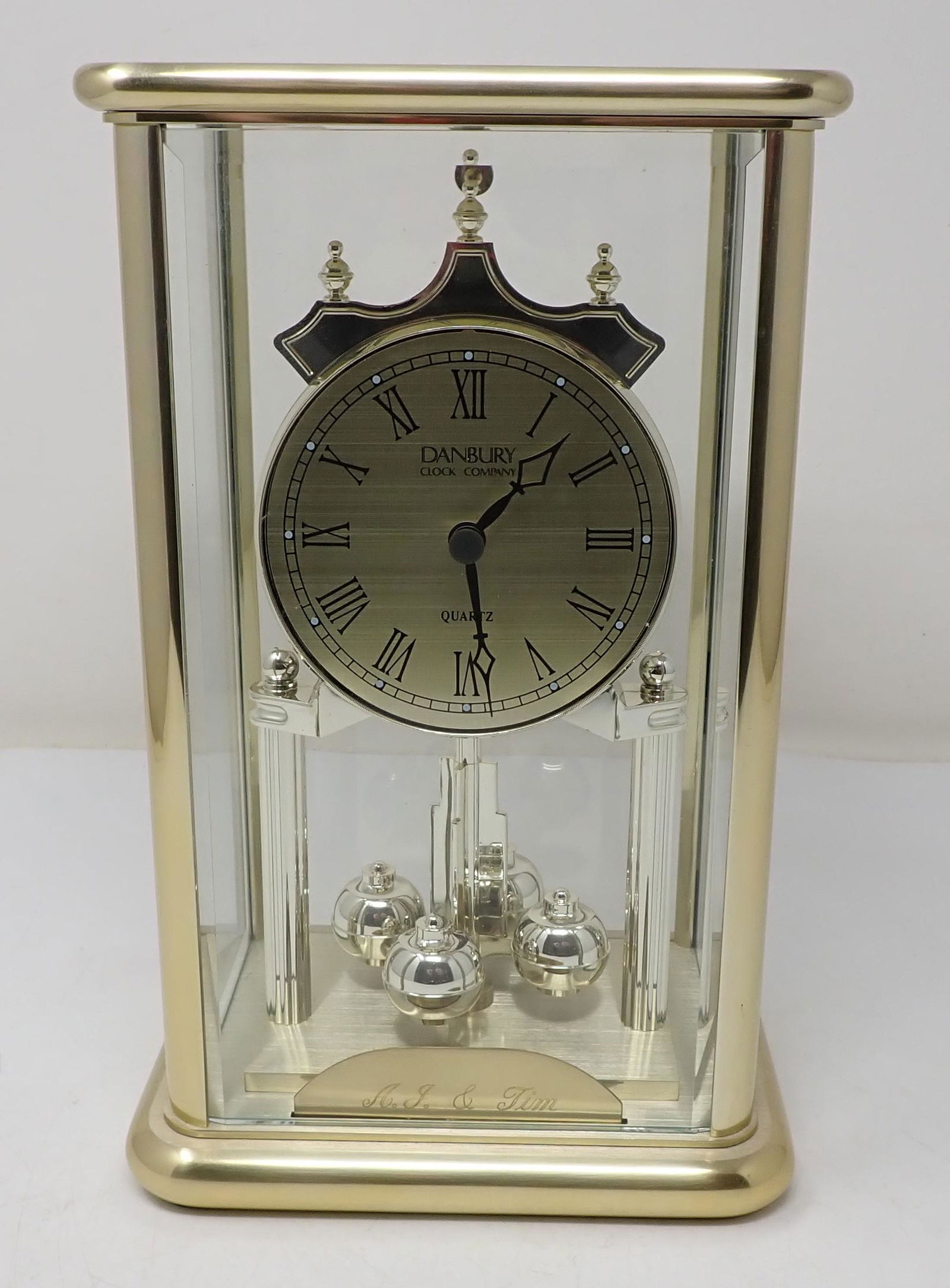 Danbury Clock Co Anniversary Clock (1 of 3)