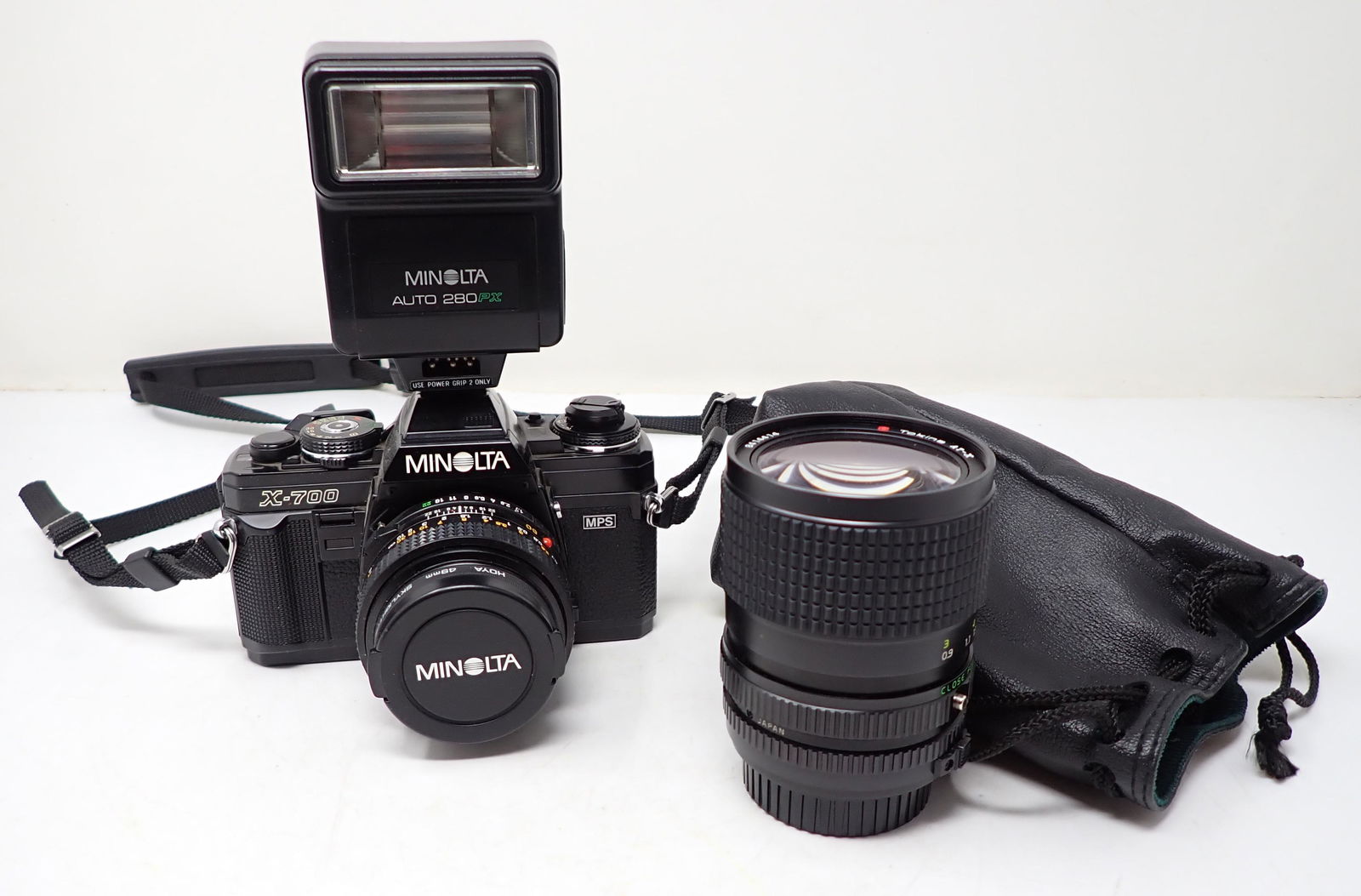 Minolta X-700 Camera & Tokina AT-X Lens (1 of 4)