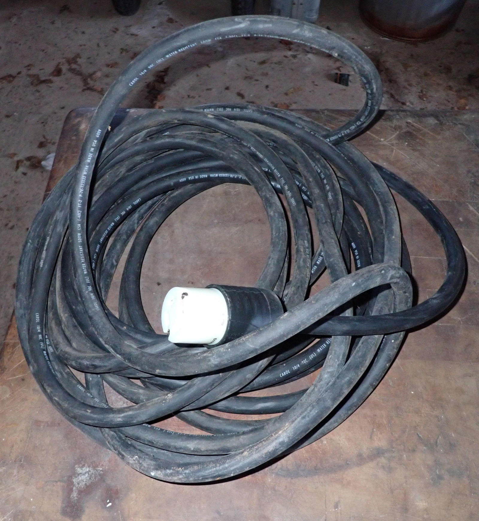 Generator Extension Cord (1 of 4)