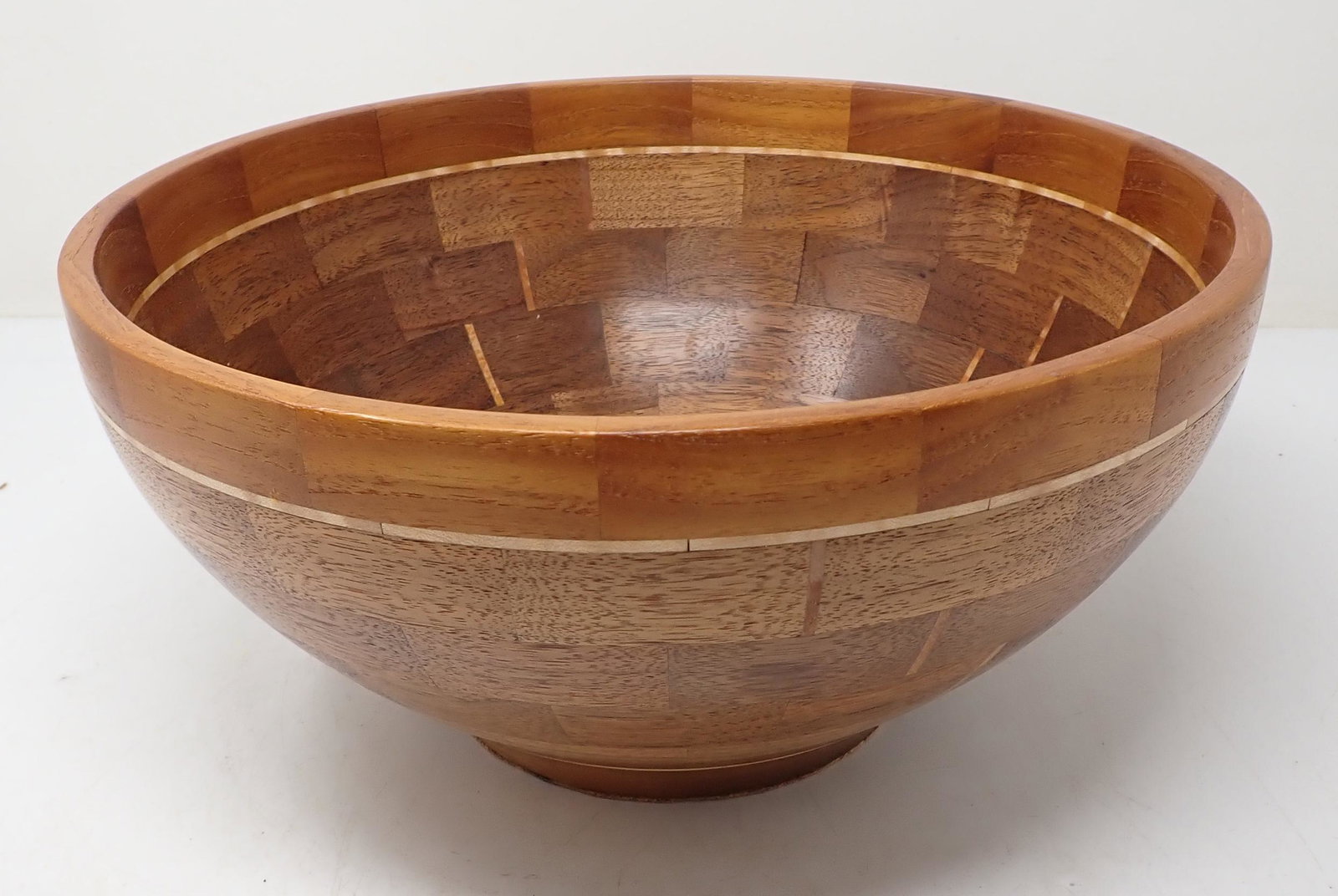 Decorator Bowl (1 of 3)