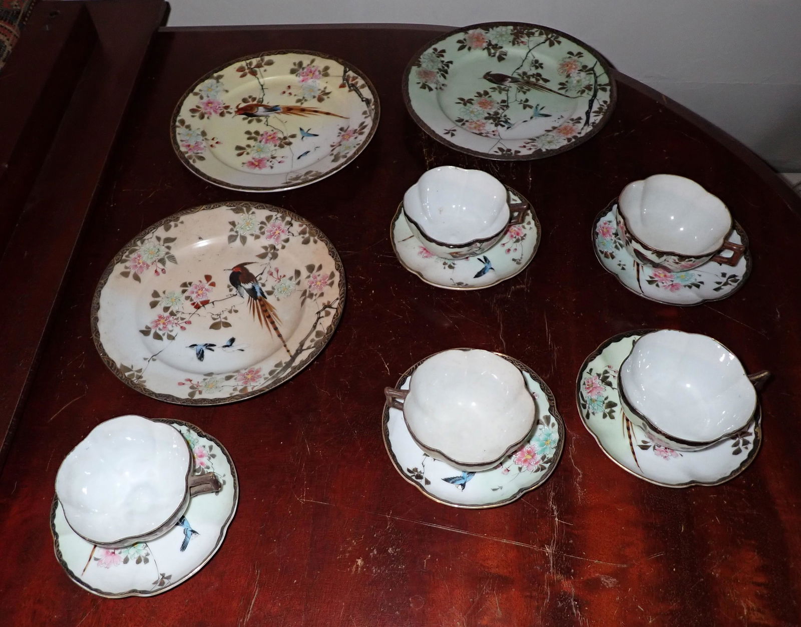 Hand Painted Bird Plates Cups Saucers (1 of 6)