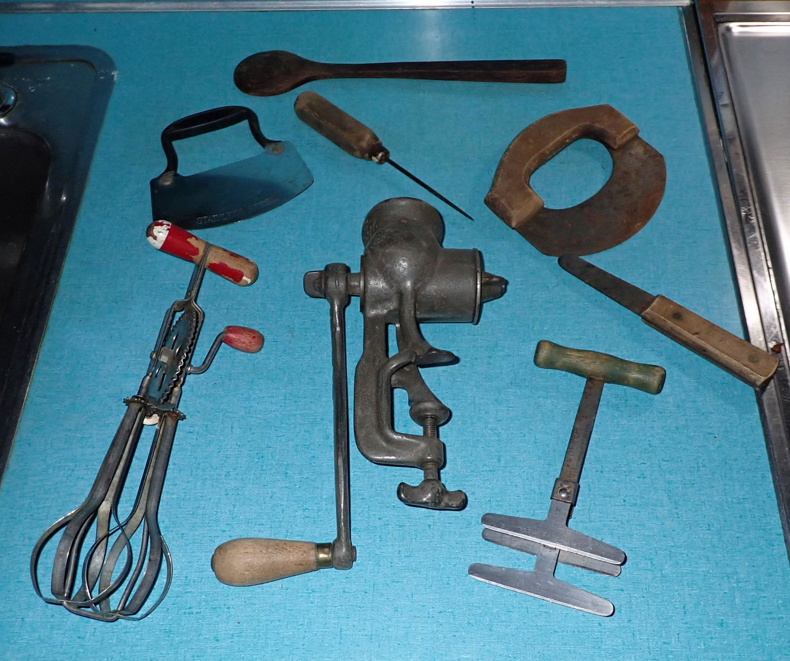 Meat Grinder Choppers Beater Misc Kitchenware (1 of 3)