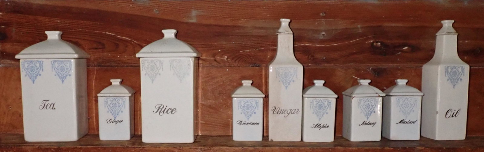 Canister Set: Tallest is apprx 9 1/2"