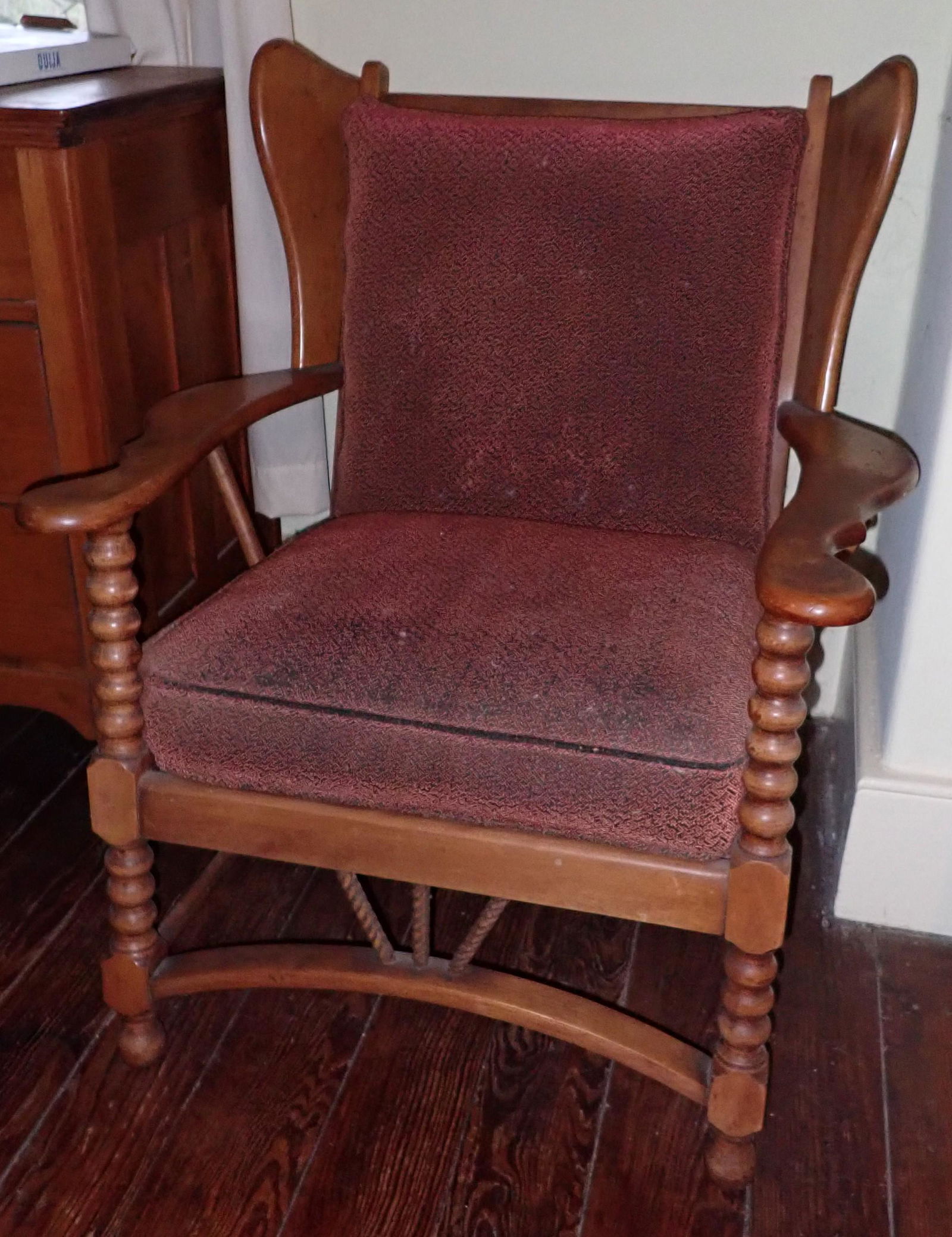 Rock Maple Chair and Mirror (1 of 4)