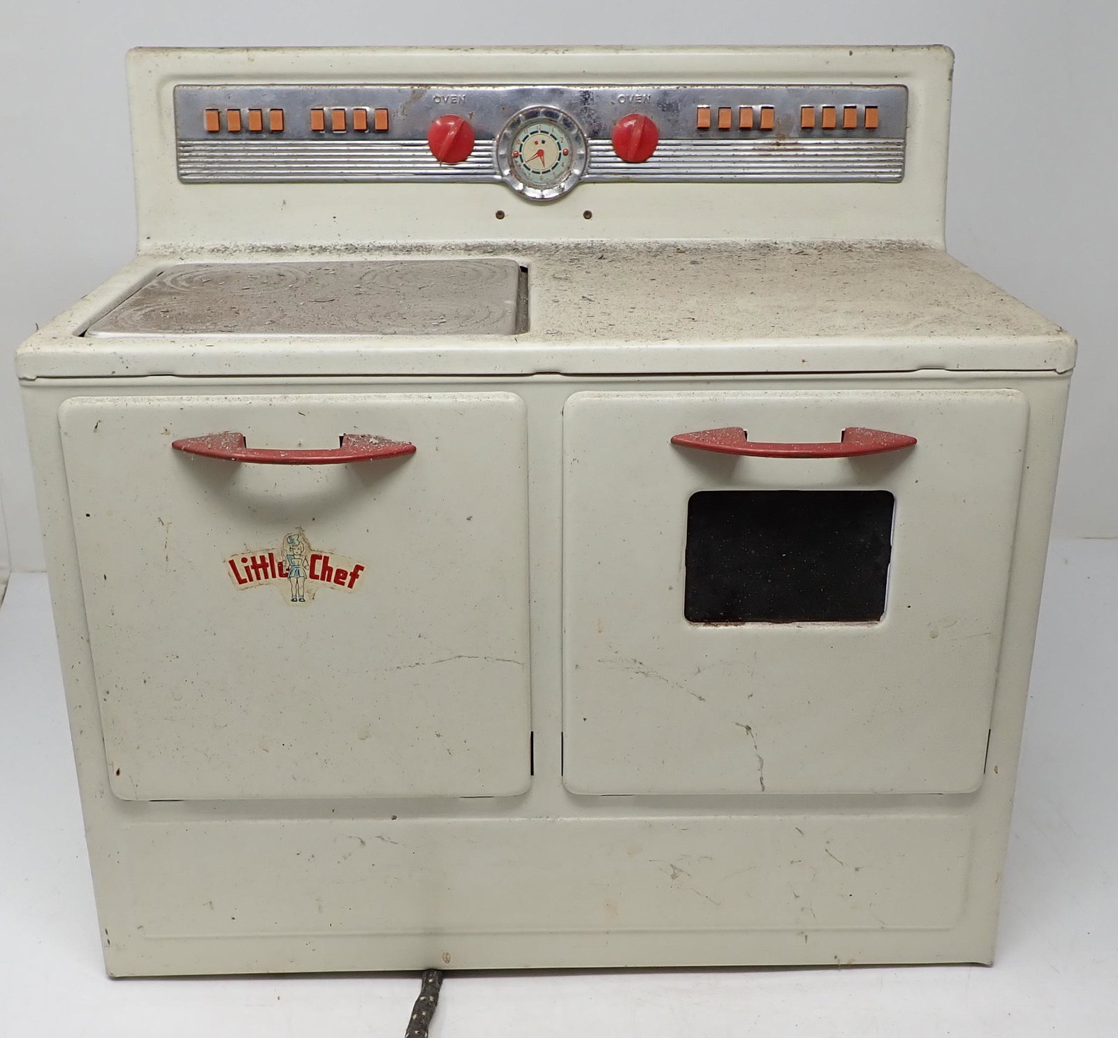 Childs Little Chef Stove: Approx 7"x 13 1/2" x 13" tall.