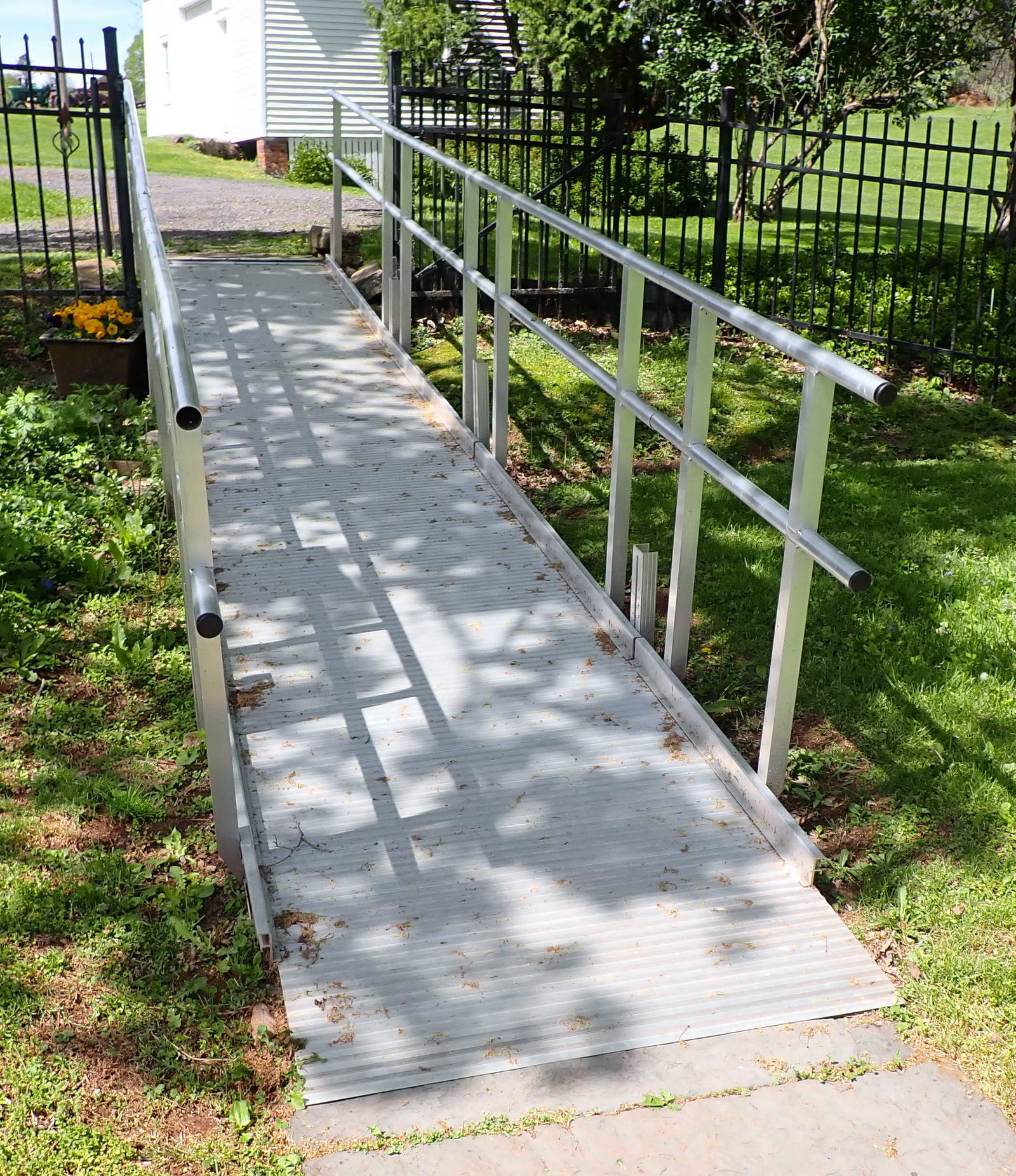 Aluminum Handicap Ramp: Approx 36" inside width, 41" total outside diameter and 20'5 1/4" long. Buyers responsibilty to take apart and remove the day AFTER scheduled pick up day , for the rest of the sale.