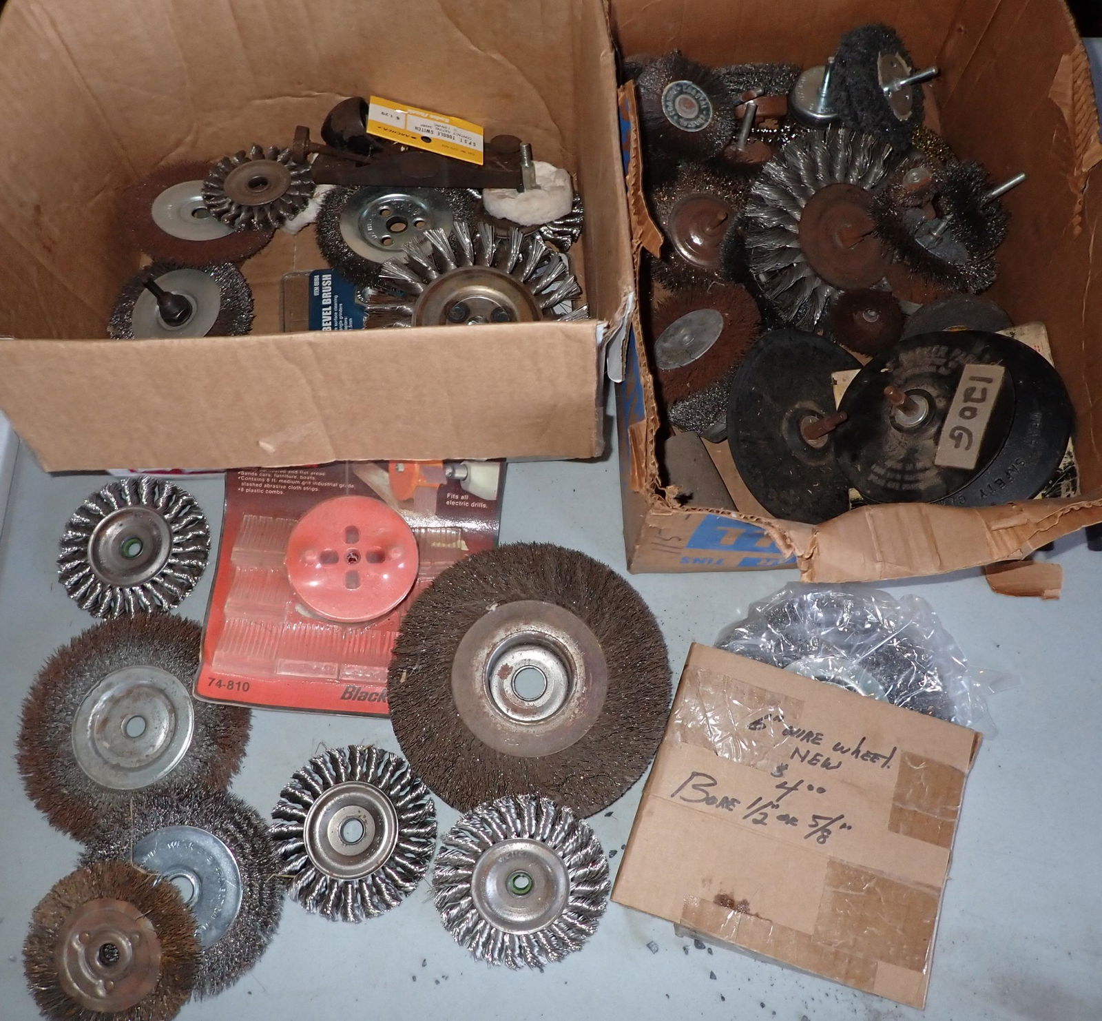 Wire Wheels Cup Brushes (1 of 4)