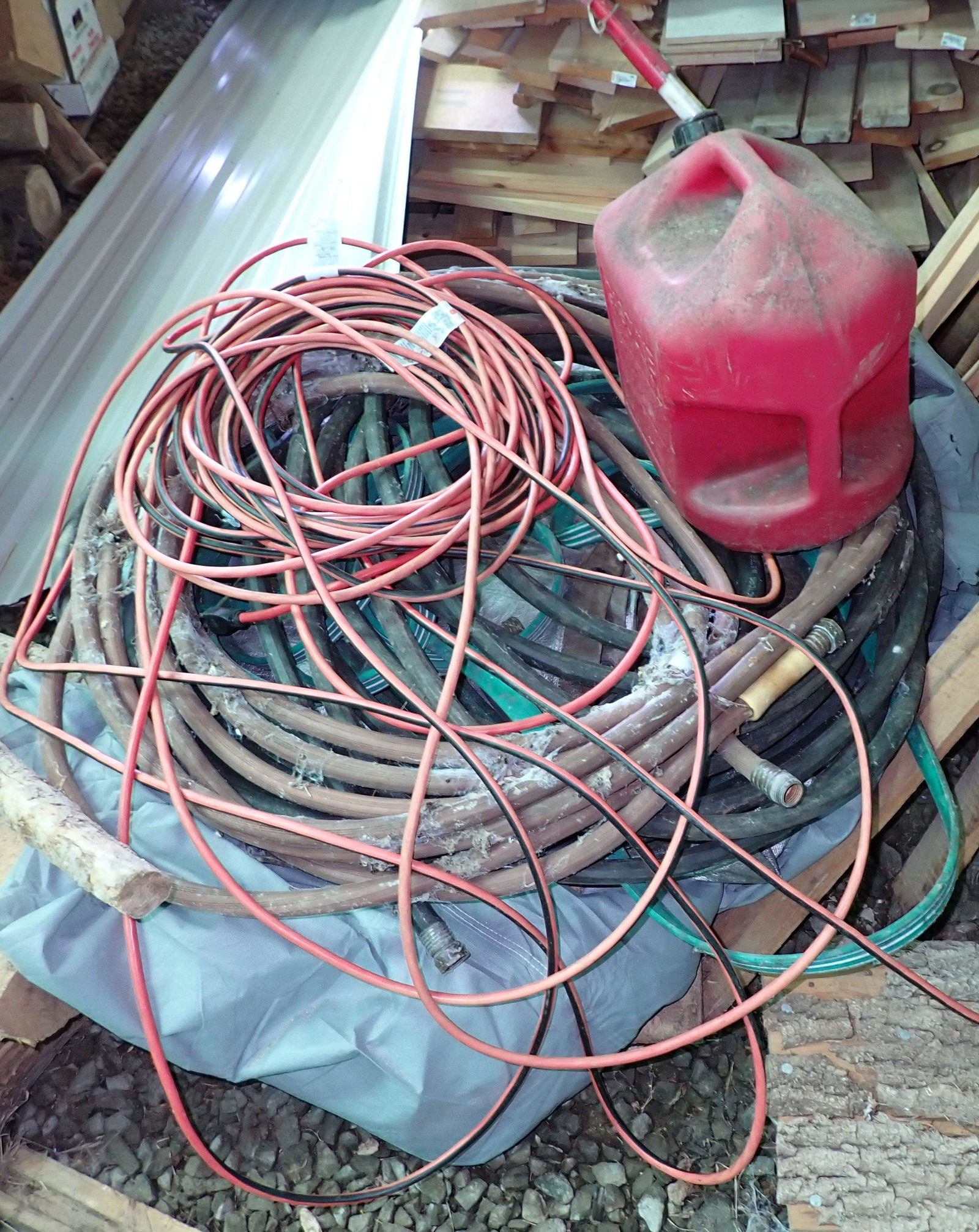 Hoses Tarps Fuel Can Extension Cord (1 of 1)