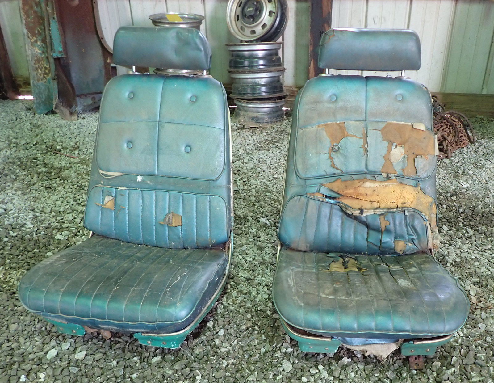 Bucket Seats (1 of 6)