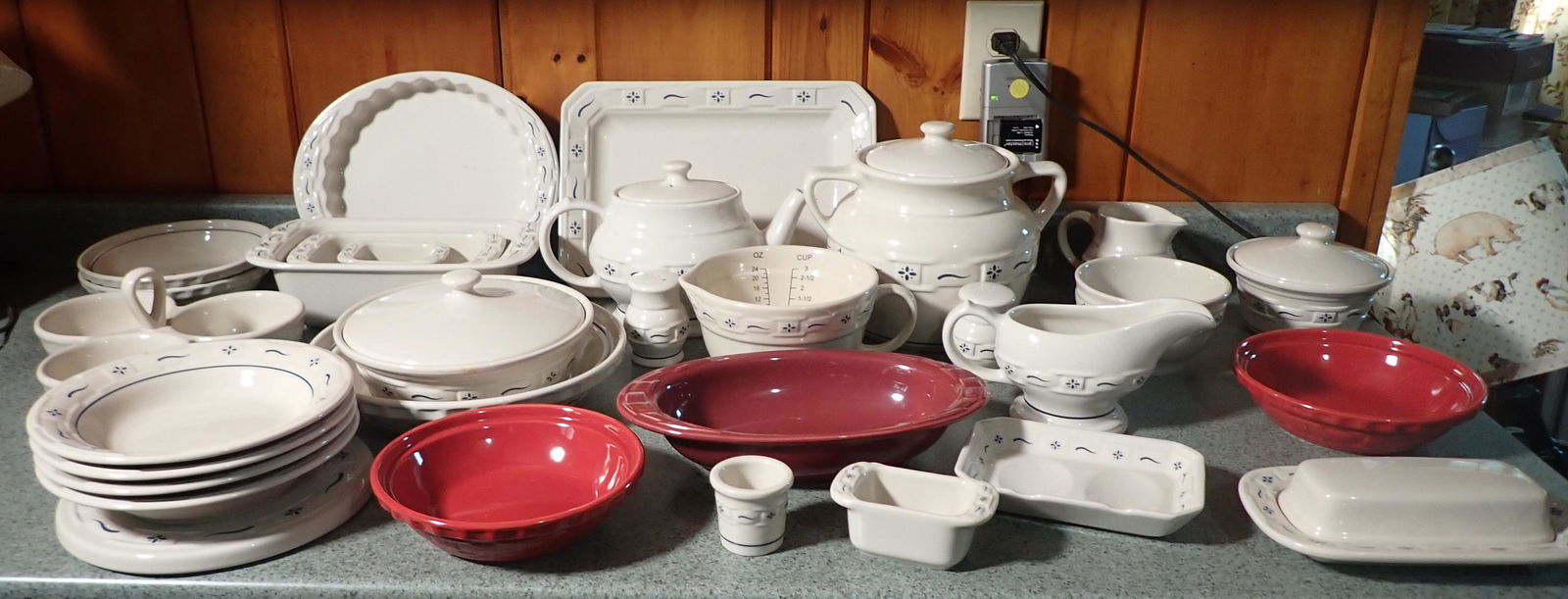 31 Pieces of Longaberger Pottery (1 of 4)