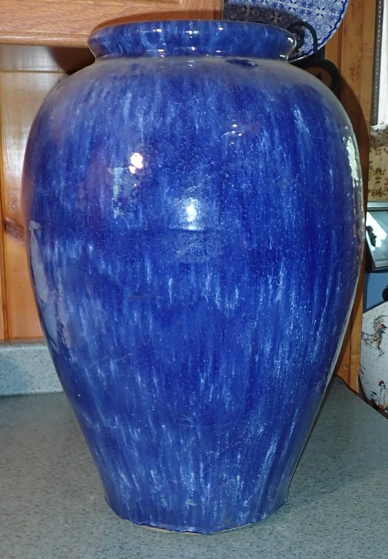Stoneware Urn (1 of 3)