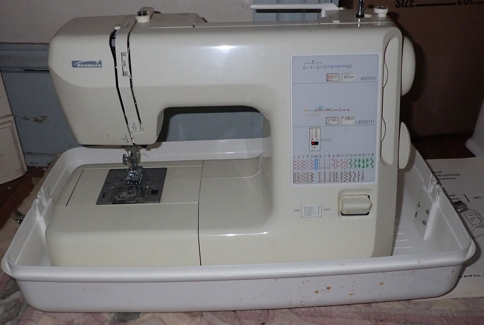 Sears Kenmore Sewing Machine (1 of 3)