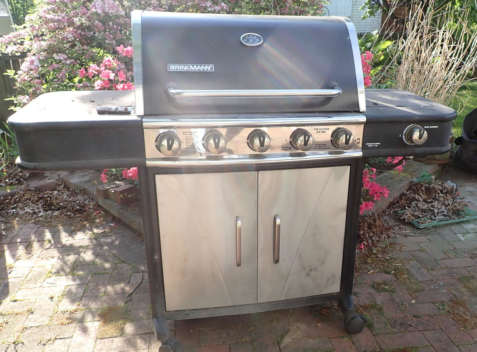 Brinkmann Propane Grill (1 of 6)