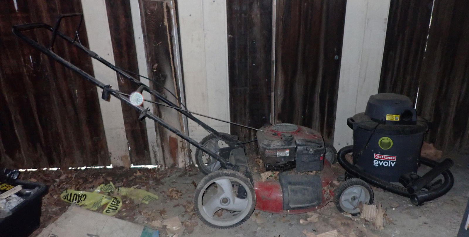 Craftsman Push Mower and Shop Vac (1 of 4)