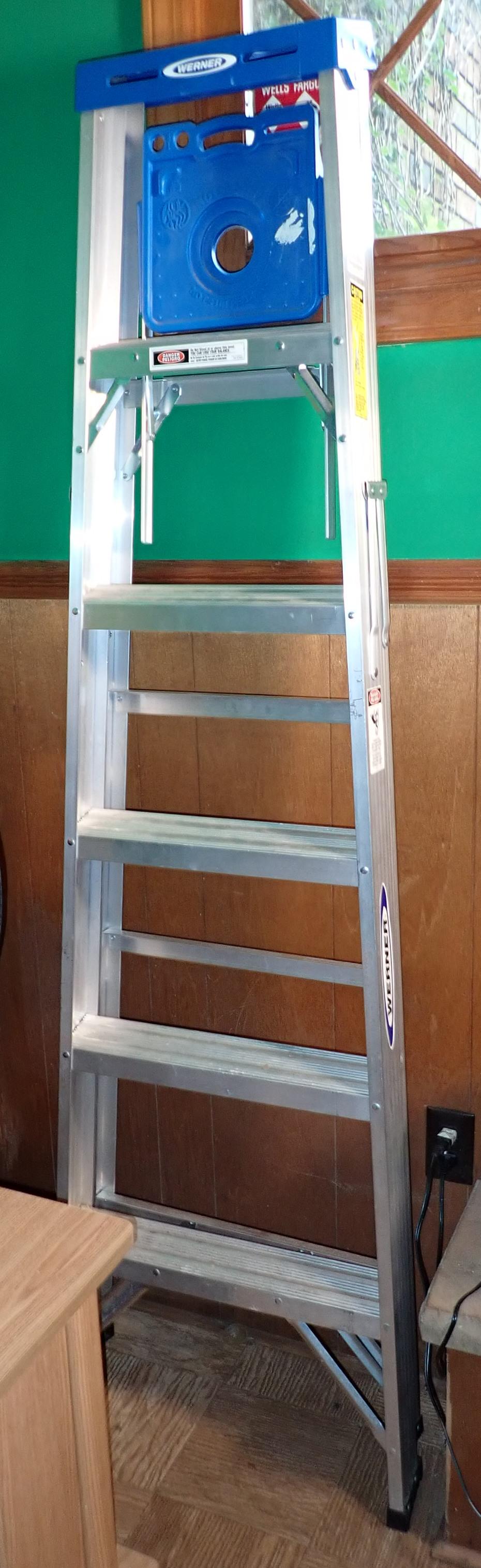 Werner 6' Step Ladder (1 of 1)
