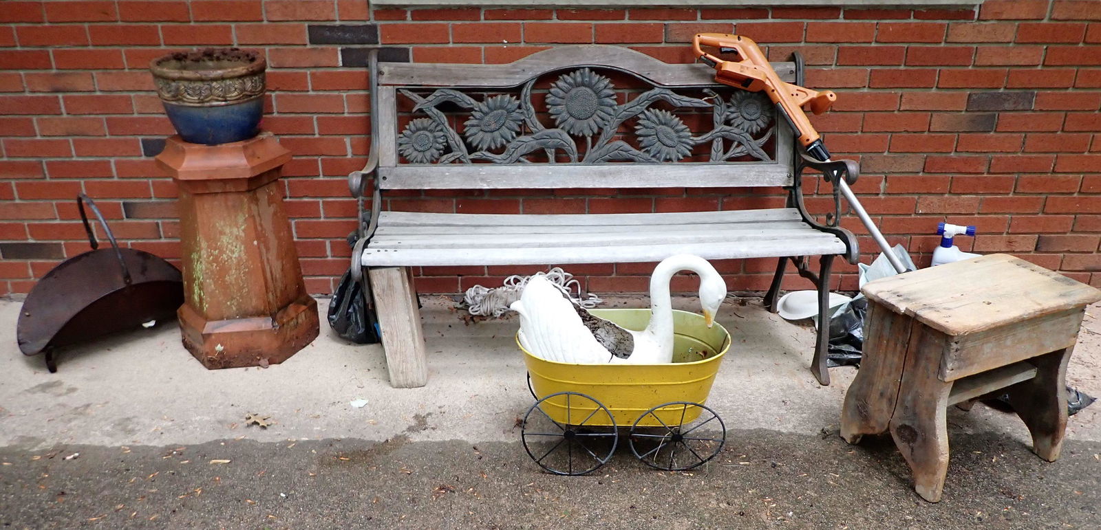 Terracotta Chimney Planter & Misc (1 of 6)