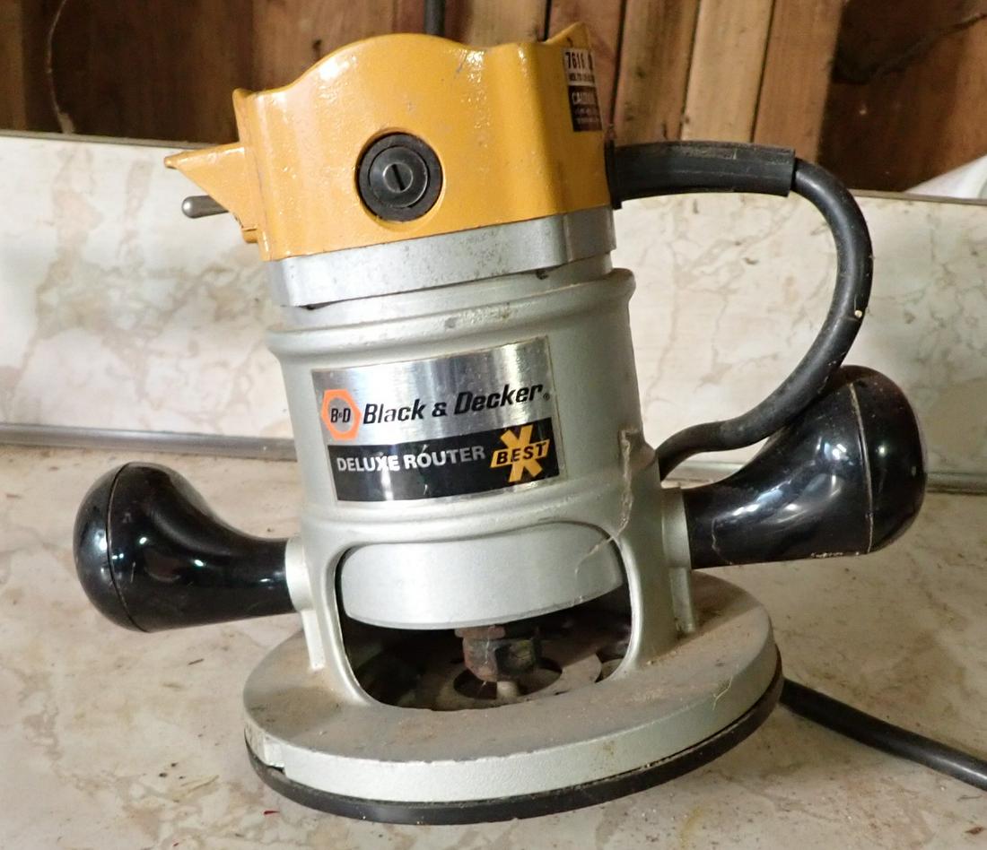 Black & Decker 7616 Deluxe Router (1 of 2)
