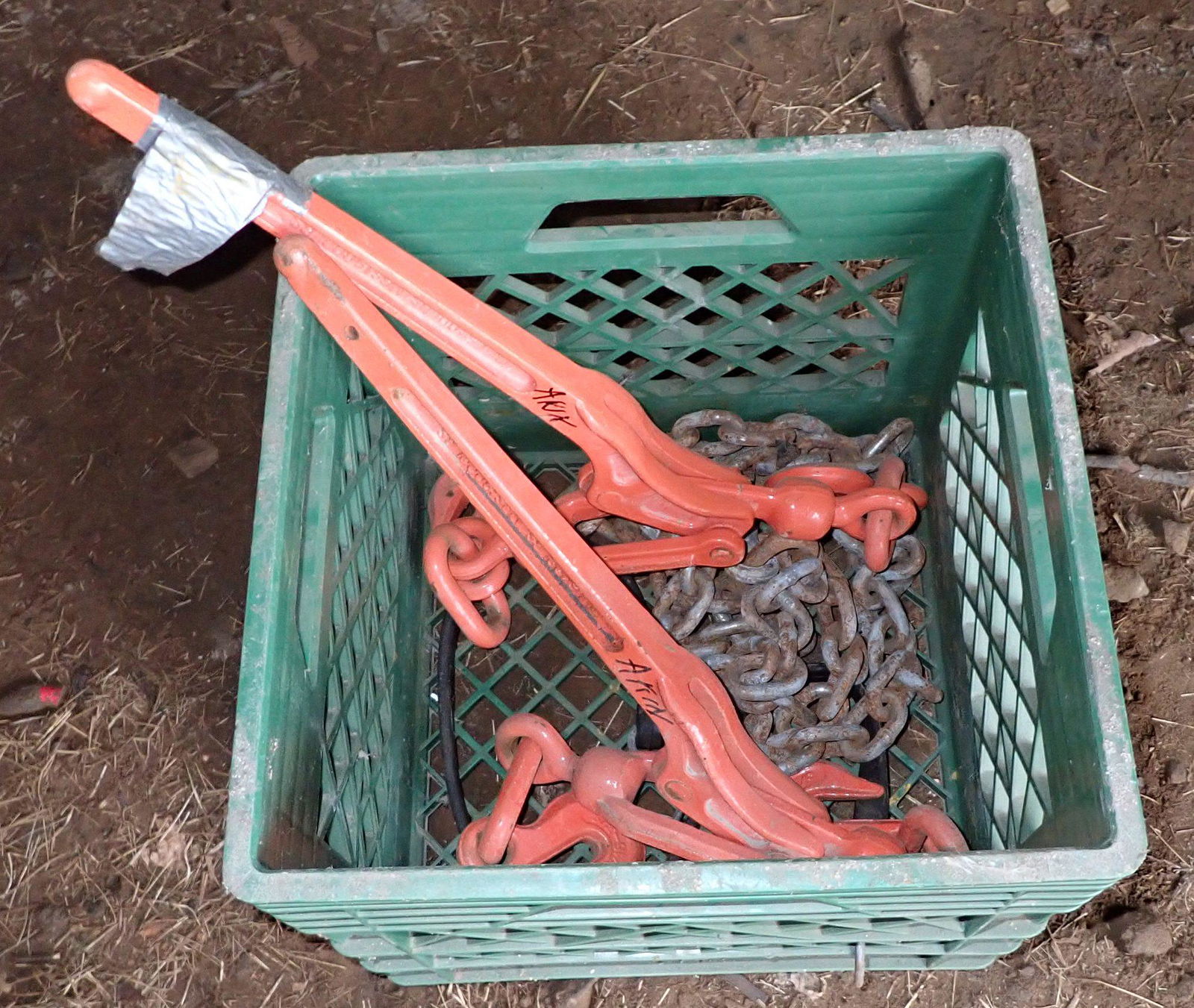 2 Chain Binders (1 of 1)